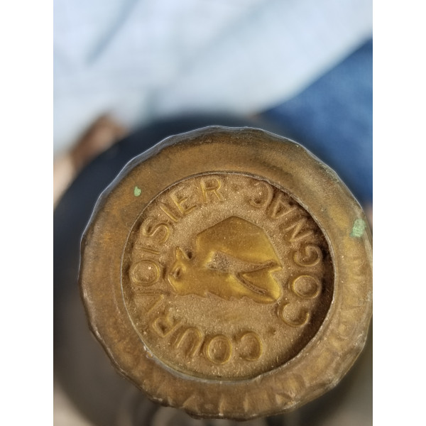 Courvoisier Cognac Courvoisier Grande Fine Champagne Extra Vieille Cognac 1950s.4