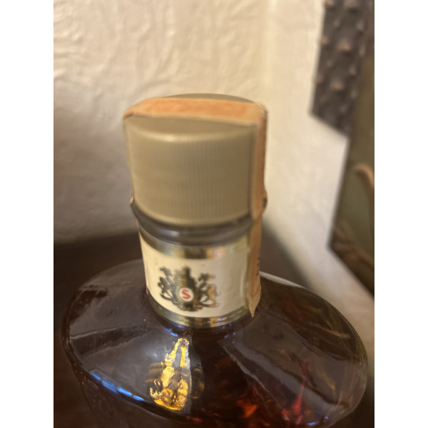 Seagrams  Seagram's 83 Mellow Canadian Whisky 1970s.3