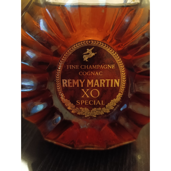 Remy Martin Cognac Remy Martin XO Special Fine Champagne Cognac 70cl 1980s.5