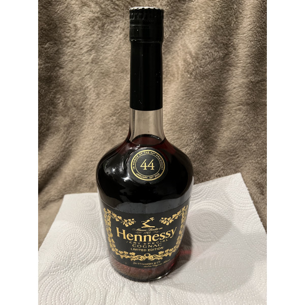 Hennessy Cognac Limited Edition VS in Honor of the 44th president.1