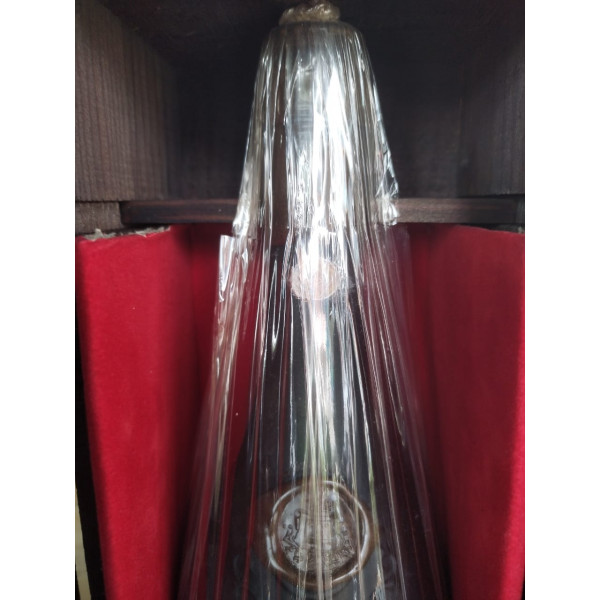 Château Paulet Cognac Chateau Paulet, Qualite Prestigieuse Cognac,  Age Inconnu 1970s-1980s.3