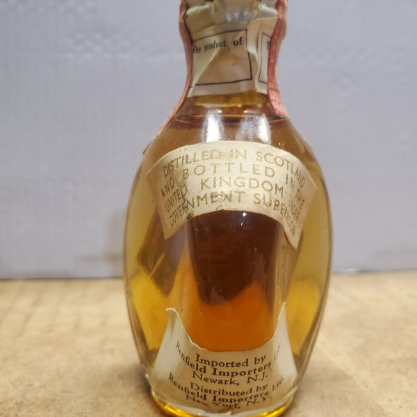 Haig & Haig Pinch Spring Cap 12 Years Old Miniature.2