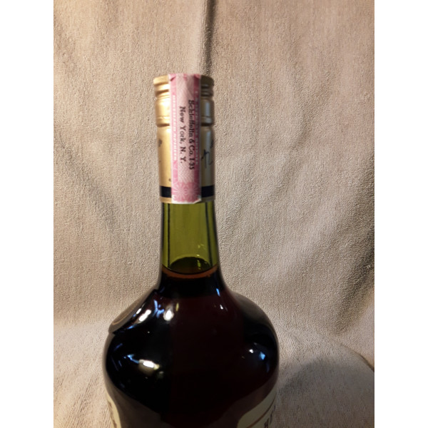 Hennessy Cognac Bras armé 1970s.3