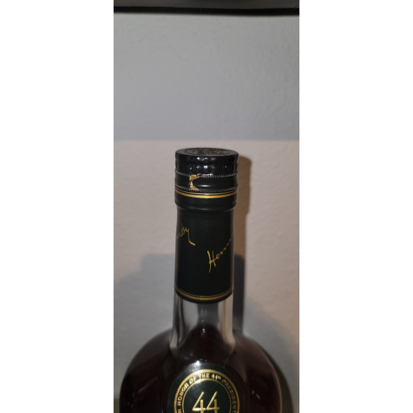 Hennessy Cognac VS Limited Edition in Honor of the 44th President.3