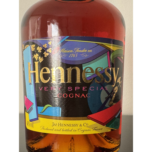 Hennessy Cognac VS Limited Edition XX KAWS.5