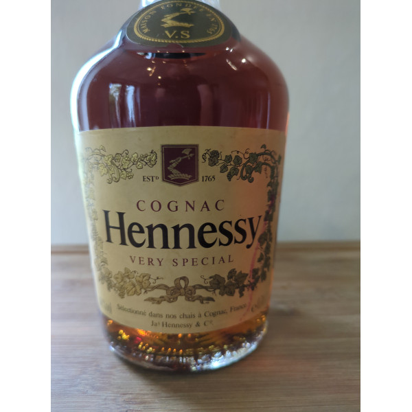 Hennesy  Very Special.5