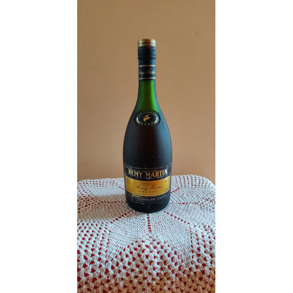 Remy Martin Cognac VSOP.1