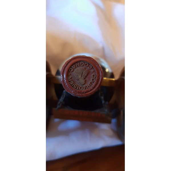 Courvoisier Cognac Courvoisier 3 Star Luxe Cognac Cannon Craddle.4