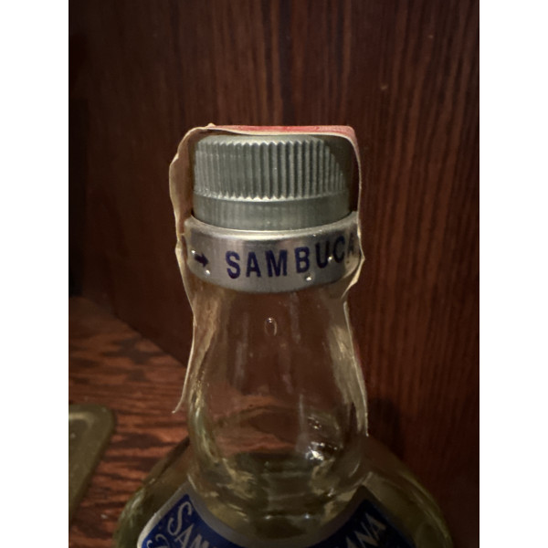 Liqueur Romana Sambuca .4