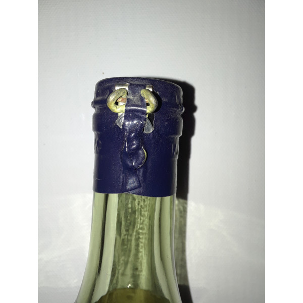 Martell Cognac  3 star cognac Very Old Pale.3