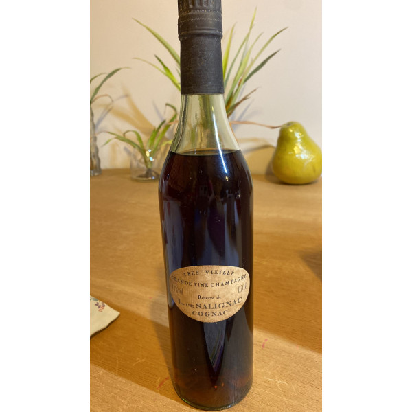 Salignac Cognac Reserve de L. de Salignac Cognac, Tres vieille, Grande Fine Champagne.1