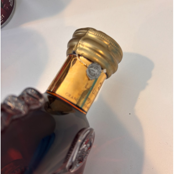 Remy Martin Cognac Remy Martin Louis XIII Grande Champagne Cognac 1980s.4