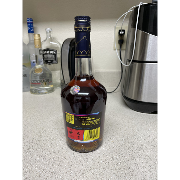 Hennessy Cognac Very special Cognac Kaws edition.2