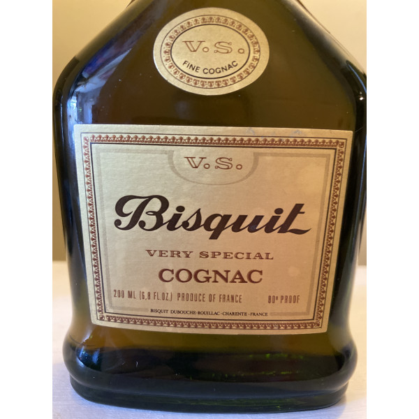 Bisquit and Dubouche Cognac Bisquit VS Flask.5