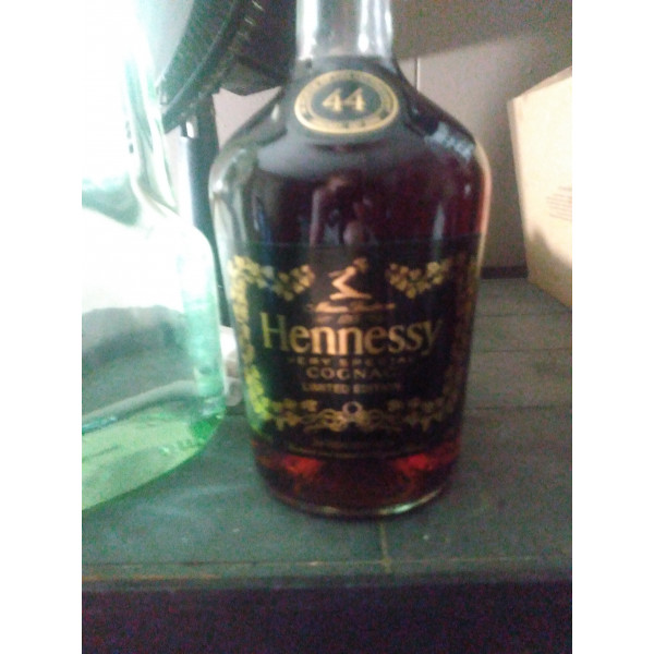 Hennessy Cognac Limited Edition VS in honor of the 44th president.5