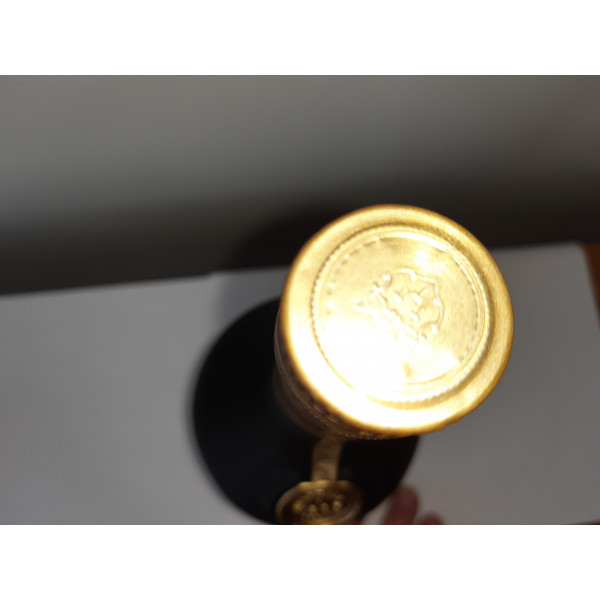 Martell Cognac Medallion v s o p           1980\'s.4