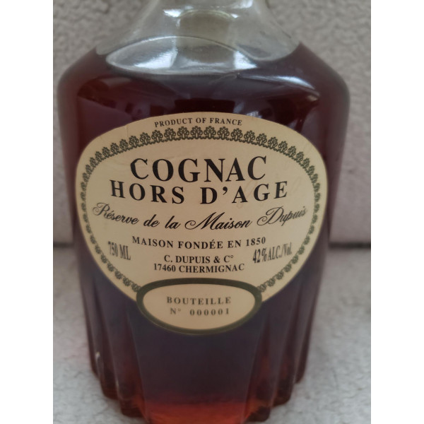 Maison C. Dupuis & Co.  Hors d'age Réserve de la Maison Dupuis C. Maison Carafe.5