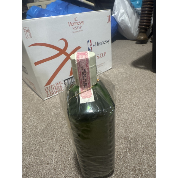 Pinwinne Pinwinnie Royal Blended Scotch Whisky 4/5 Quart 1970s.3