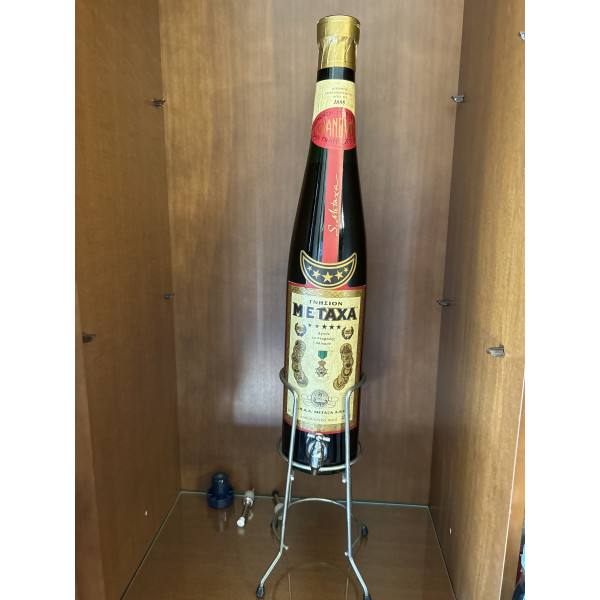 Metaxa 5 star with pourer 3L.1