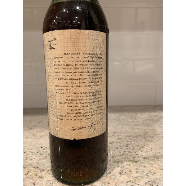 Hennessy Cognac 3 star.2