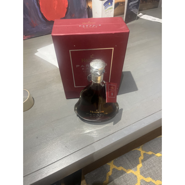 Hennessy Cognac Paradis Extra.1