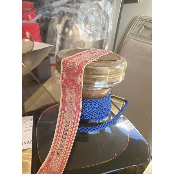 Martell Cognac Cordon Bleu Baccarat Decanter blue cord.3