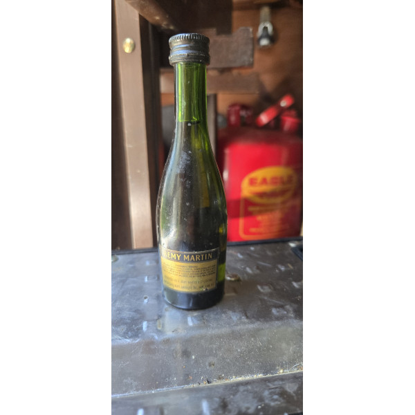 Remy Martin Cognac VSOP Miniature Spécial Réserve.2