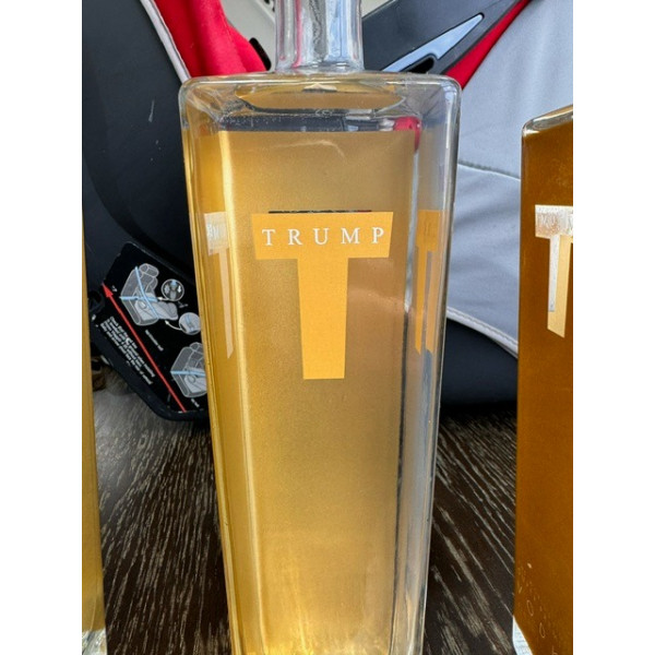 Trump Trump Premium Vodka.5