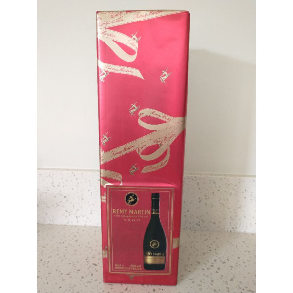 Remy Martin Cognac VSOP.1