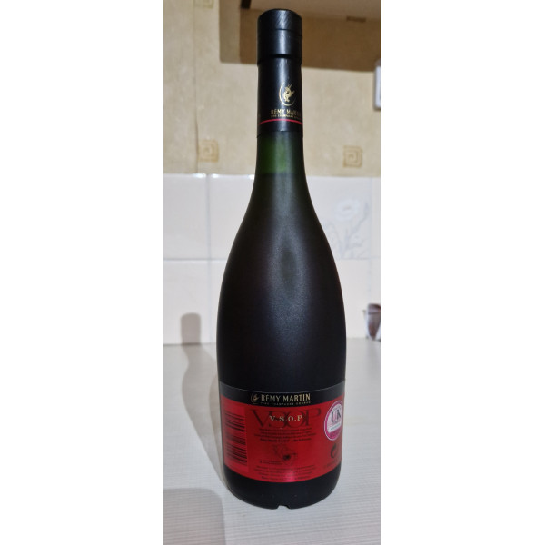 Remy Martin Cognac VSOP.2
