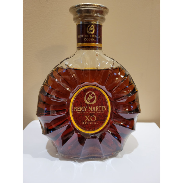 Remy Martin Cognac Remy Martin XO, Special 1990 + box.1
