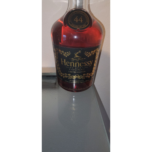 Hennessy Cognac VS Limited Edition in Honor of the 44th President.5