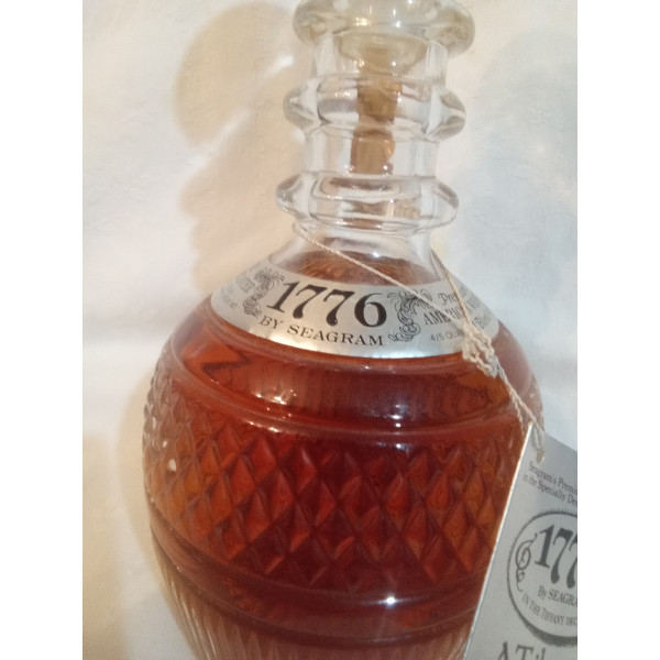 Seagram´s 1776 Special Edition in Tiffany Decanter.5
