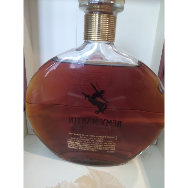 Remy Martin Cognac Extra.2