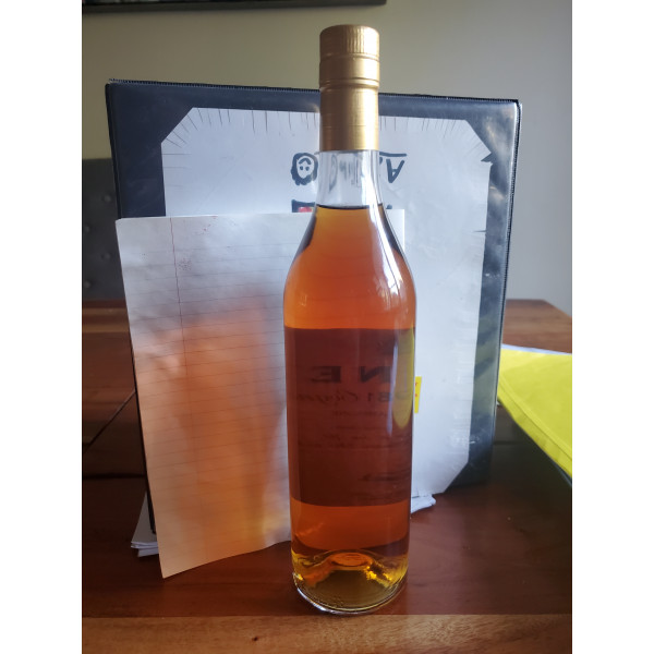 Hine Cognac Vintage 1981 cognac grande champagne landed1986 bottles 2001.2