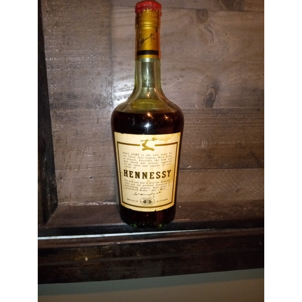 Hennessy Cognac Bras Armë.2