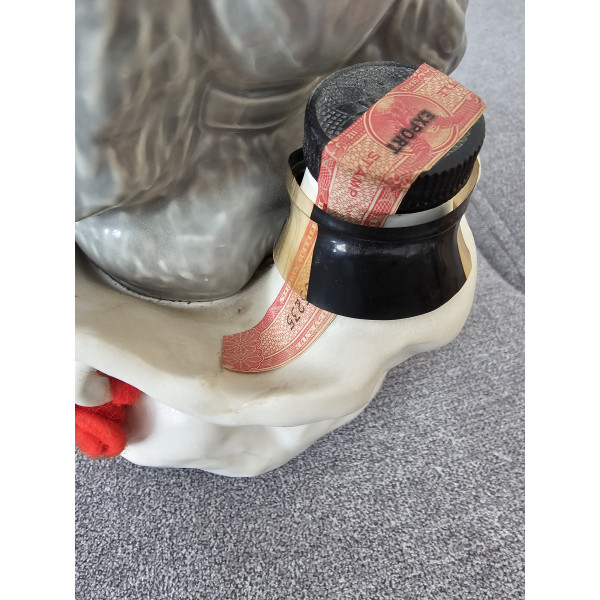 Jim Beam "Tiffany the Poodle" Decanter 8 Years Old 1970s.3