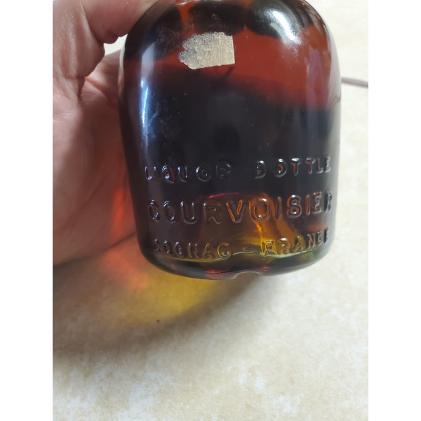 Courvoisier Cognac Very Special Cognac.2
