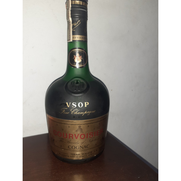 Courvoisier Cognac VSOP.2