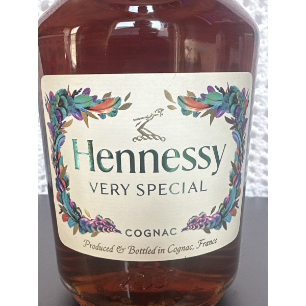 Hennessy Cognac VS Carnival Edition.5