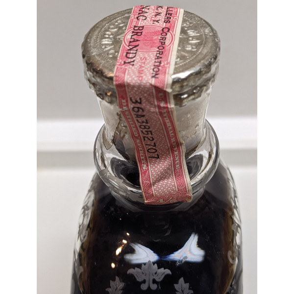 Martell Cognac Cordon Argent Michelangelo Baccarat.3