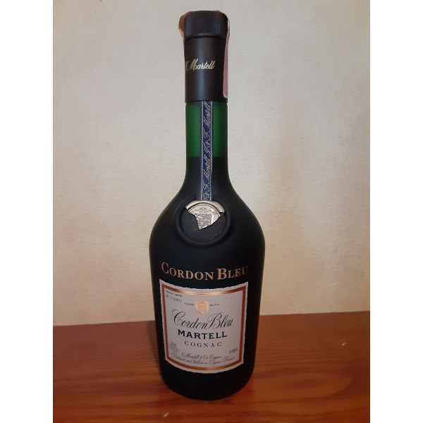 Martell Cognac Cordon Blue, Black/Green Bottle.1