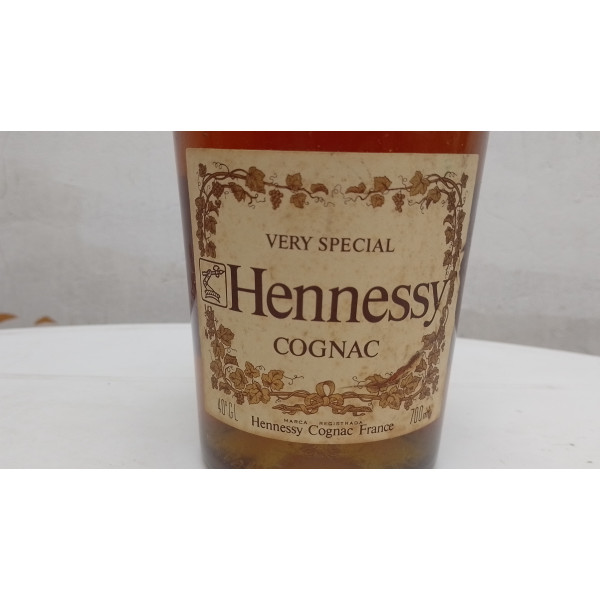 Hennessy Cognac Very Special.5