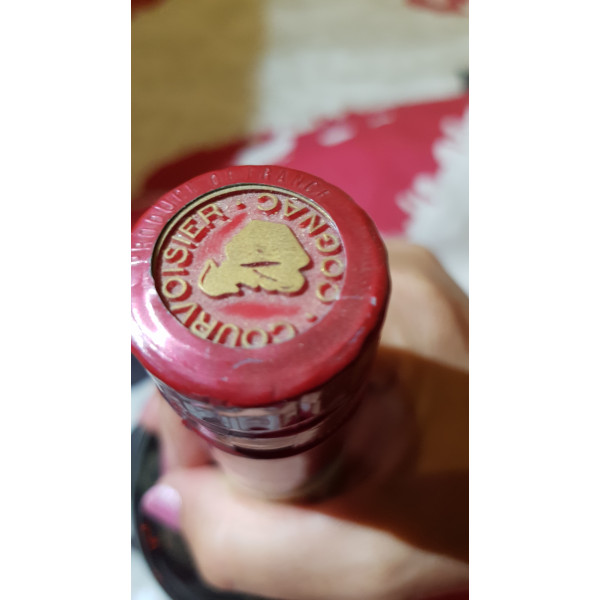 Courvoisier Cognac Luxe 3 stars.4