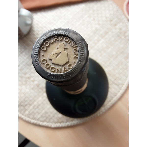 Courvoisier Cognac Napoleon.4