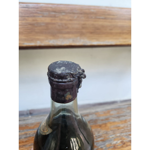 Martell Cognac Very old pale cognac.4