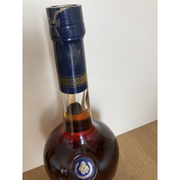 Courvoisier Cognac Very Special.3