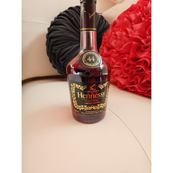 Hennessy Cognac Hennessy VS Limited Edition  44th President.1