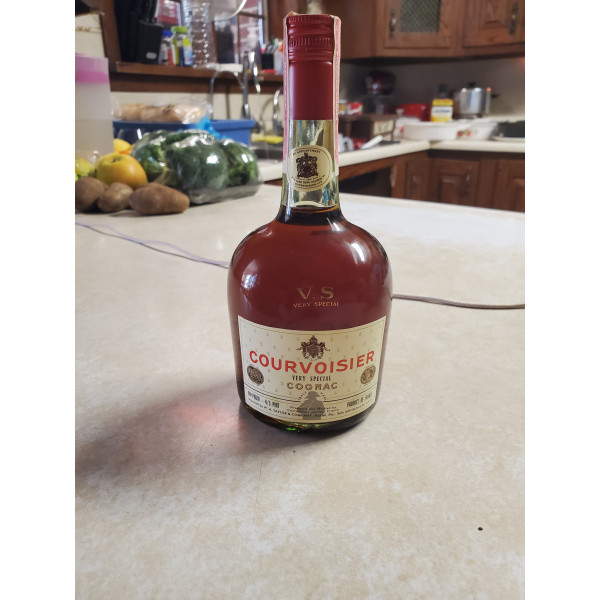 Courvoisier Cognac Very Special Cognac.1
