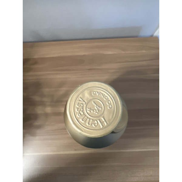 Hennessy Cognac VS Gold Cognac Limited Edition.4